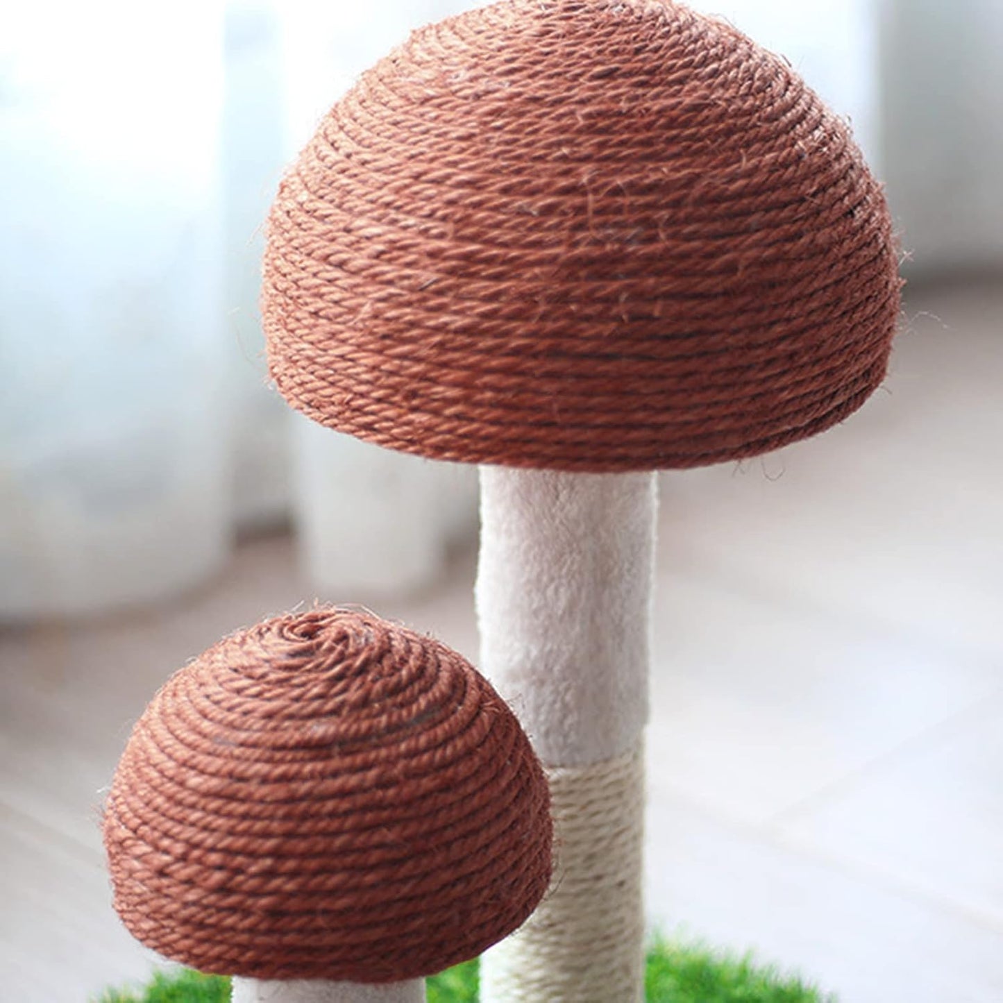 Mushroom Cat Scratching Post with Natural Sisal